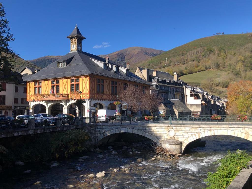 Agreable Maison Au Centre D'Arreau Pour 8 Pers Exterior foto